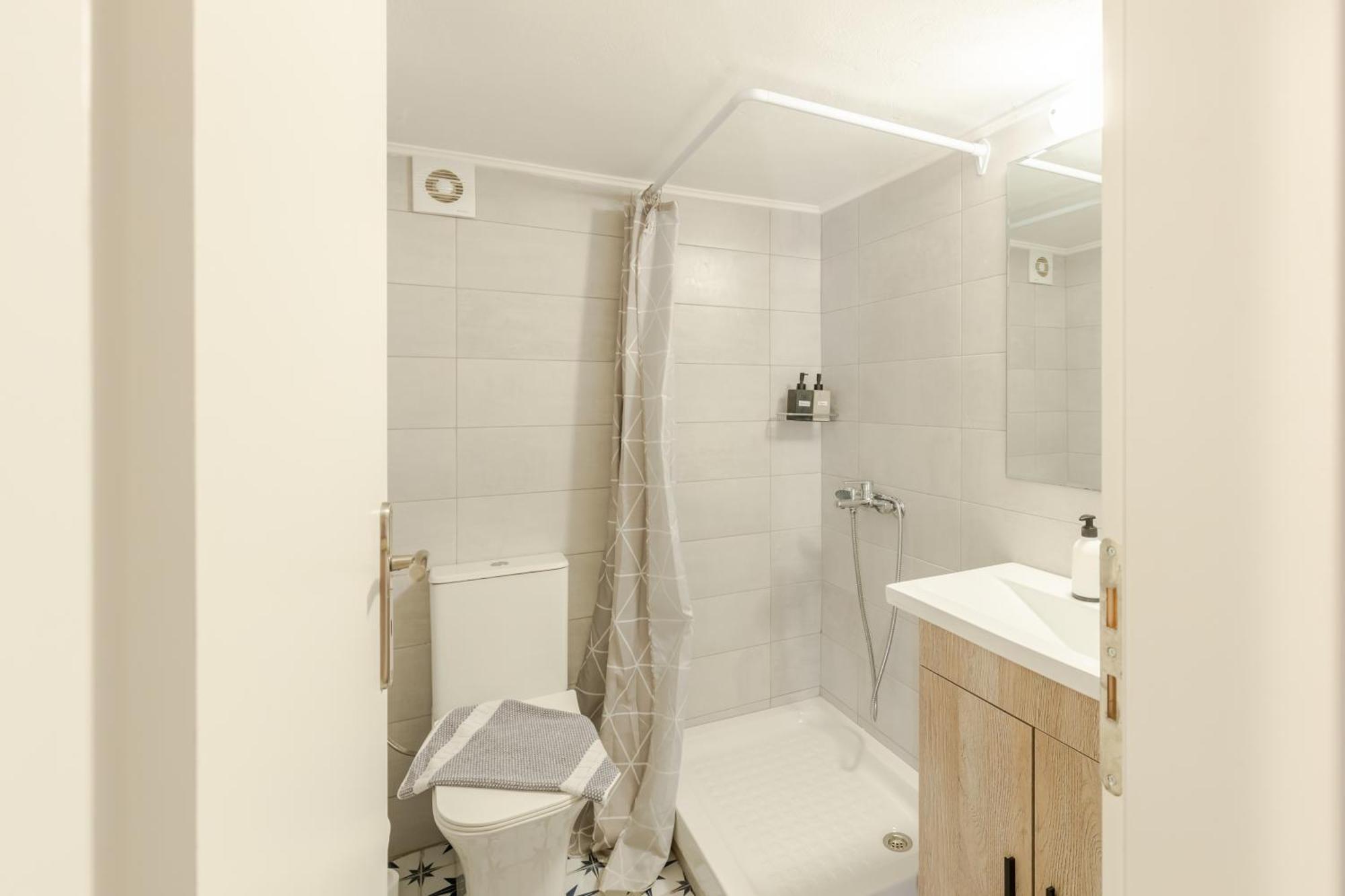 Sonar Deluxe Cottage Bãi biển Bãi biển Plitra Ngoại thất bức ảnh